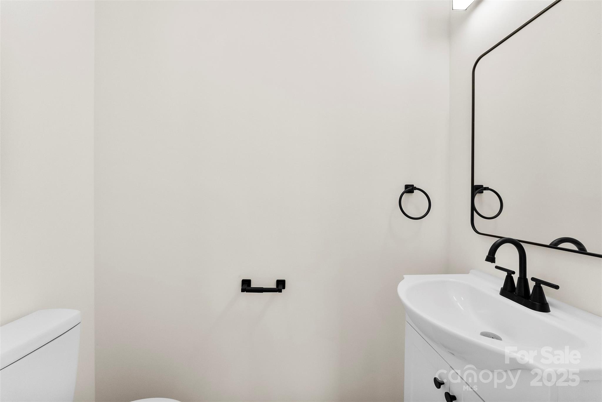 Photo #11