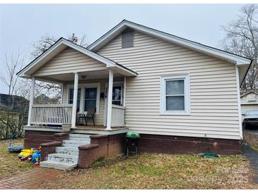 Charming one-story house with a front porch at 807 Phillips Dr, Kings Mountain, NC 28086