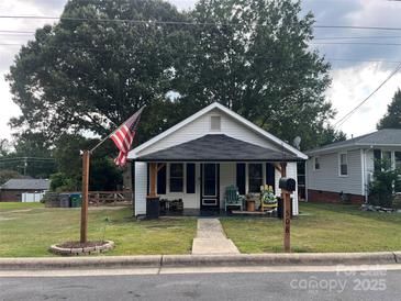 Charming bungalow-style home with a cozy front porch and classic curb appeal at 508 E Rice St, Landis, NC 28088