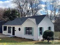 Charming single-story home featuring a well-maintained lawn and inviting curb appeal at 523 Franklin Ave, Charlotte, NC 28206