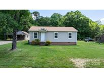 Charming single-story home with a well-maintained lawn and inviting front entrance at 2336 32Nd Ne St, Hickory, NC 28601