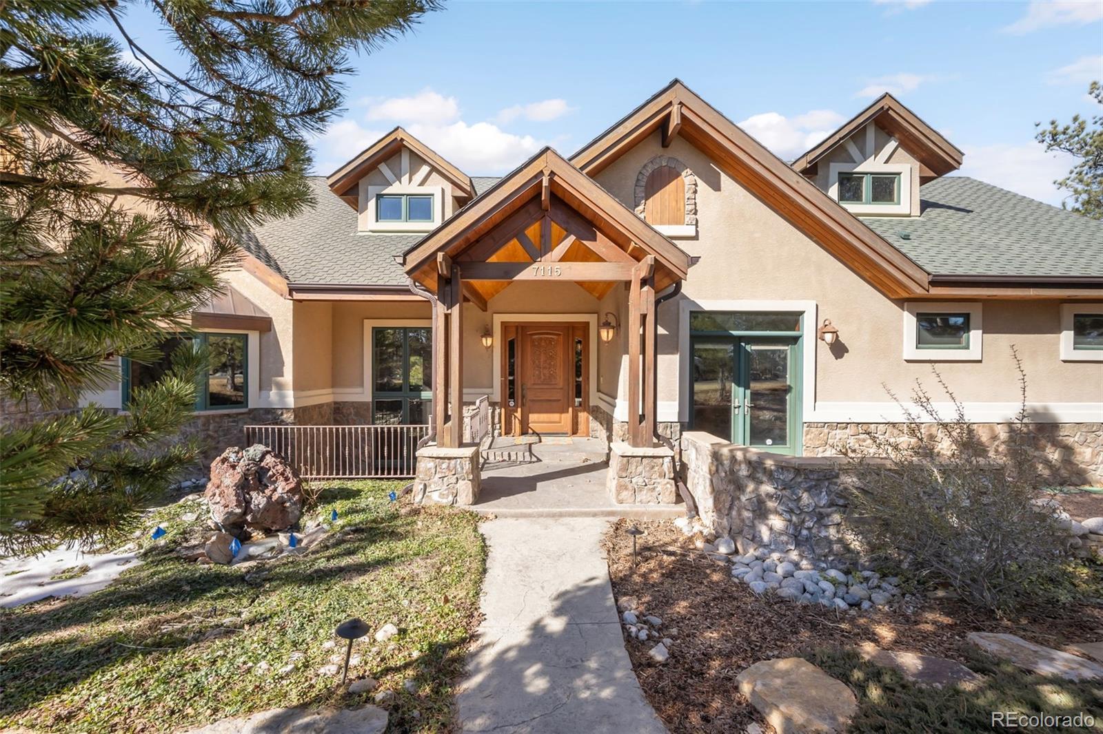 Photo one of 7115 Parkwood Ln Castle Pines CO 80108 | MLS 1624022