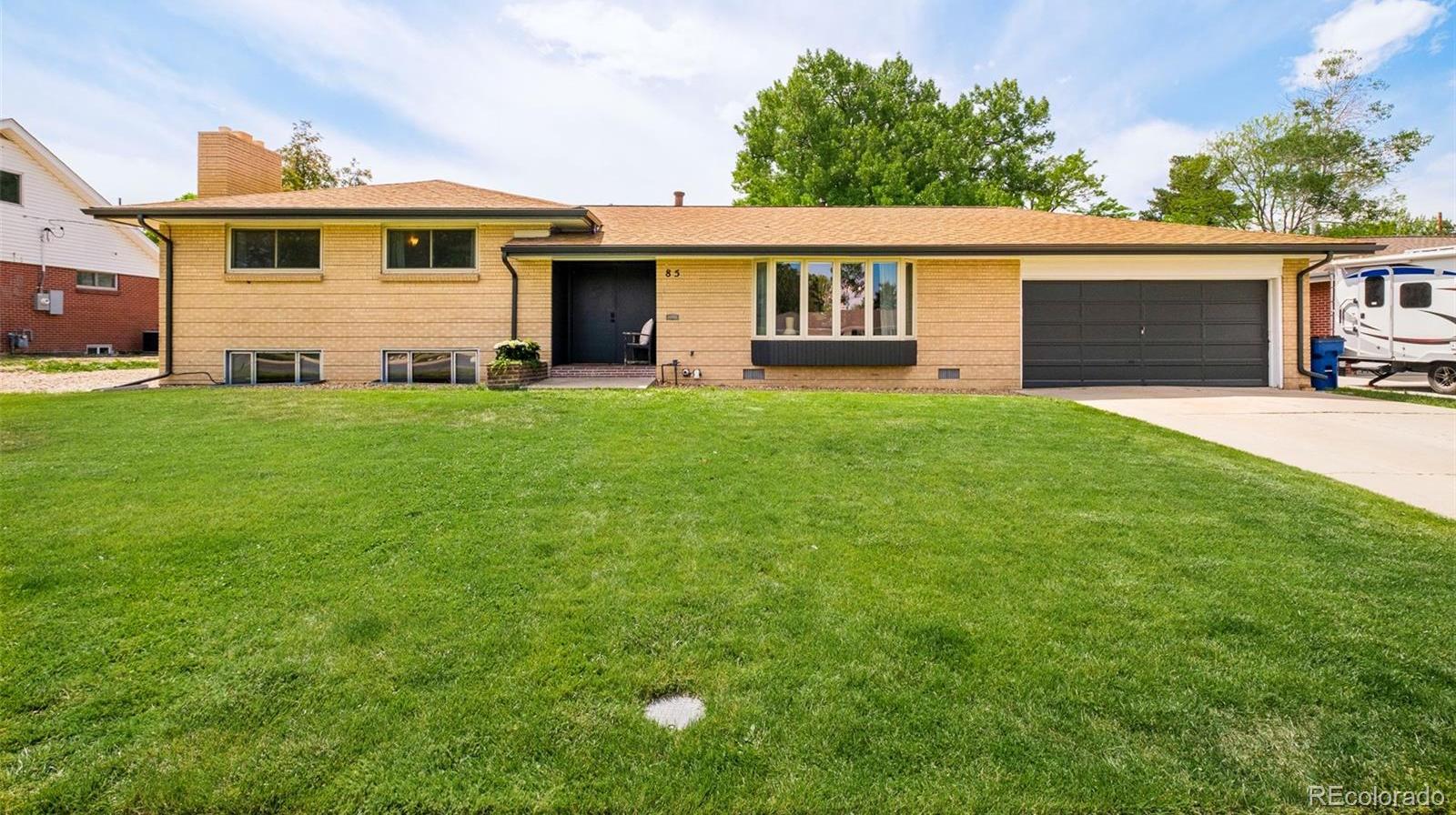 Photo one of 85 S Flower St Lakewood CO 80226 | MLS 1821831