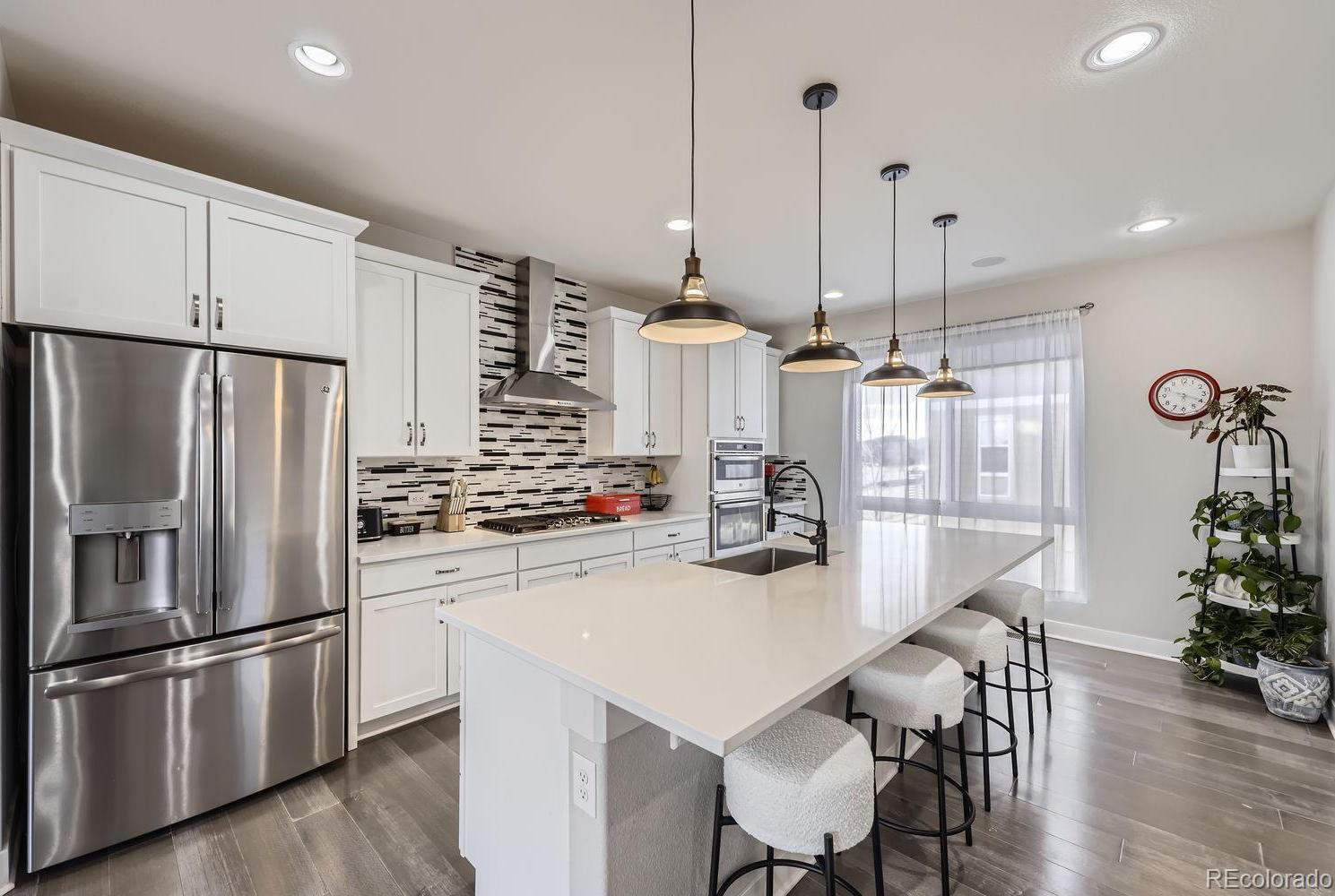 Photo one of 15878 E Broncos Pl Englewood CO 80112 | MLS 2085819