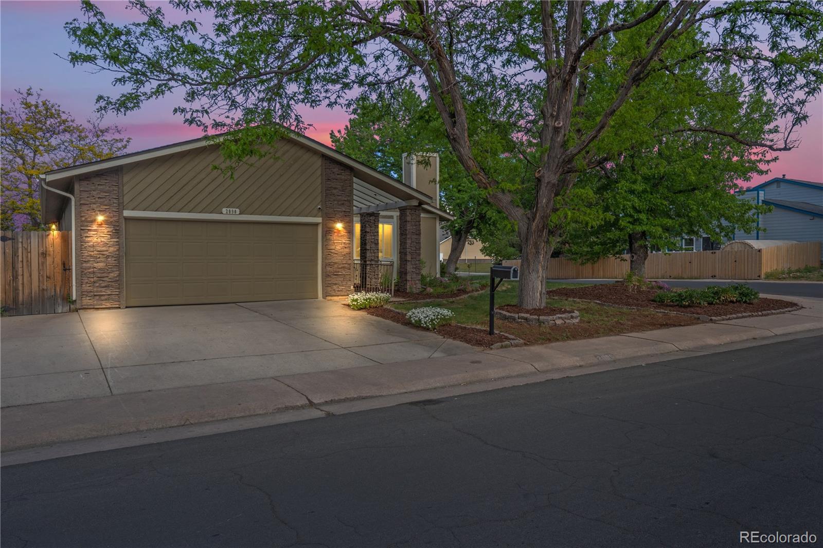Photo one of 2090 S Fairplay St Aurora CO 80014 | MLS 2251619