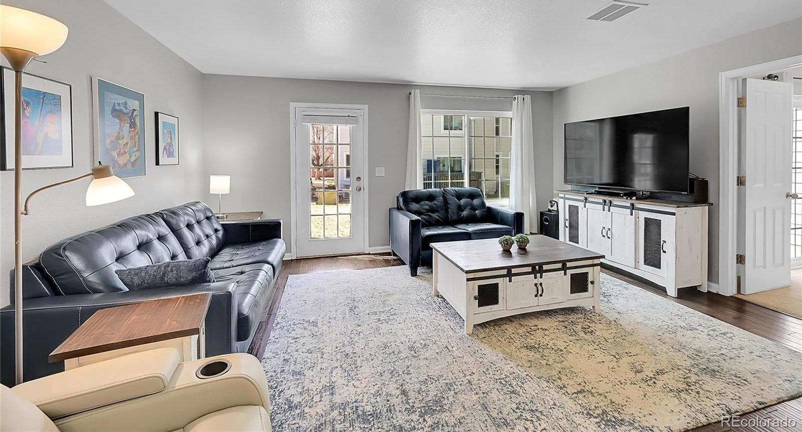 Photo one of 1303 S Danube Way # 104 Aurora CO 80017 | MLS 2374256