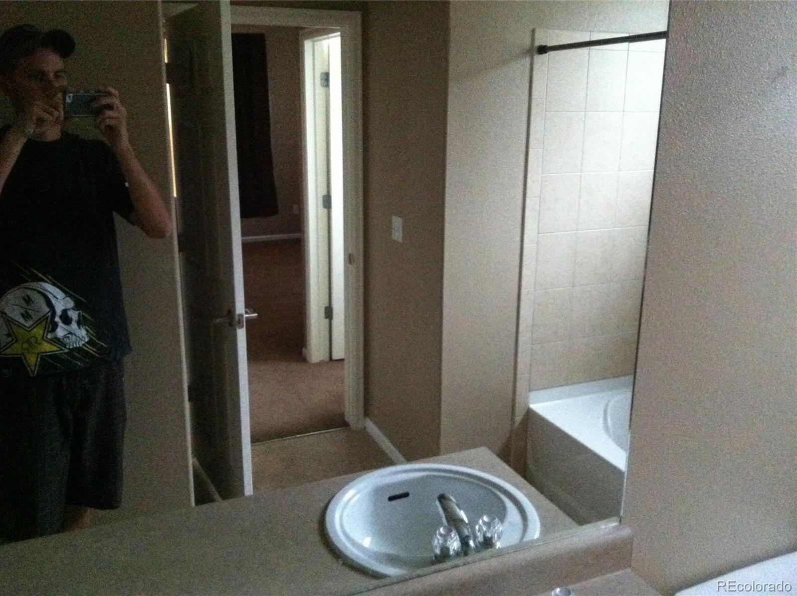 Photo #12