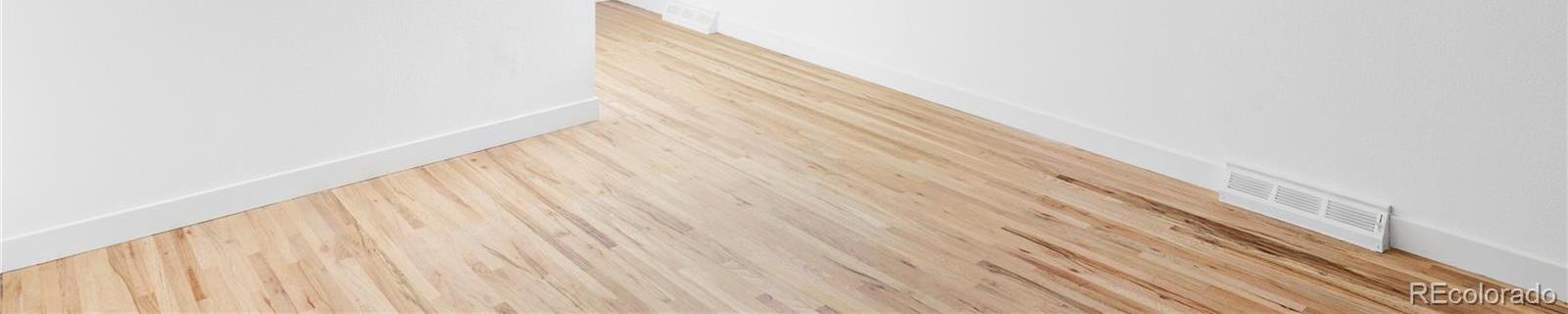 Photo #18