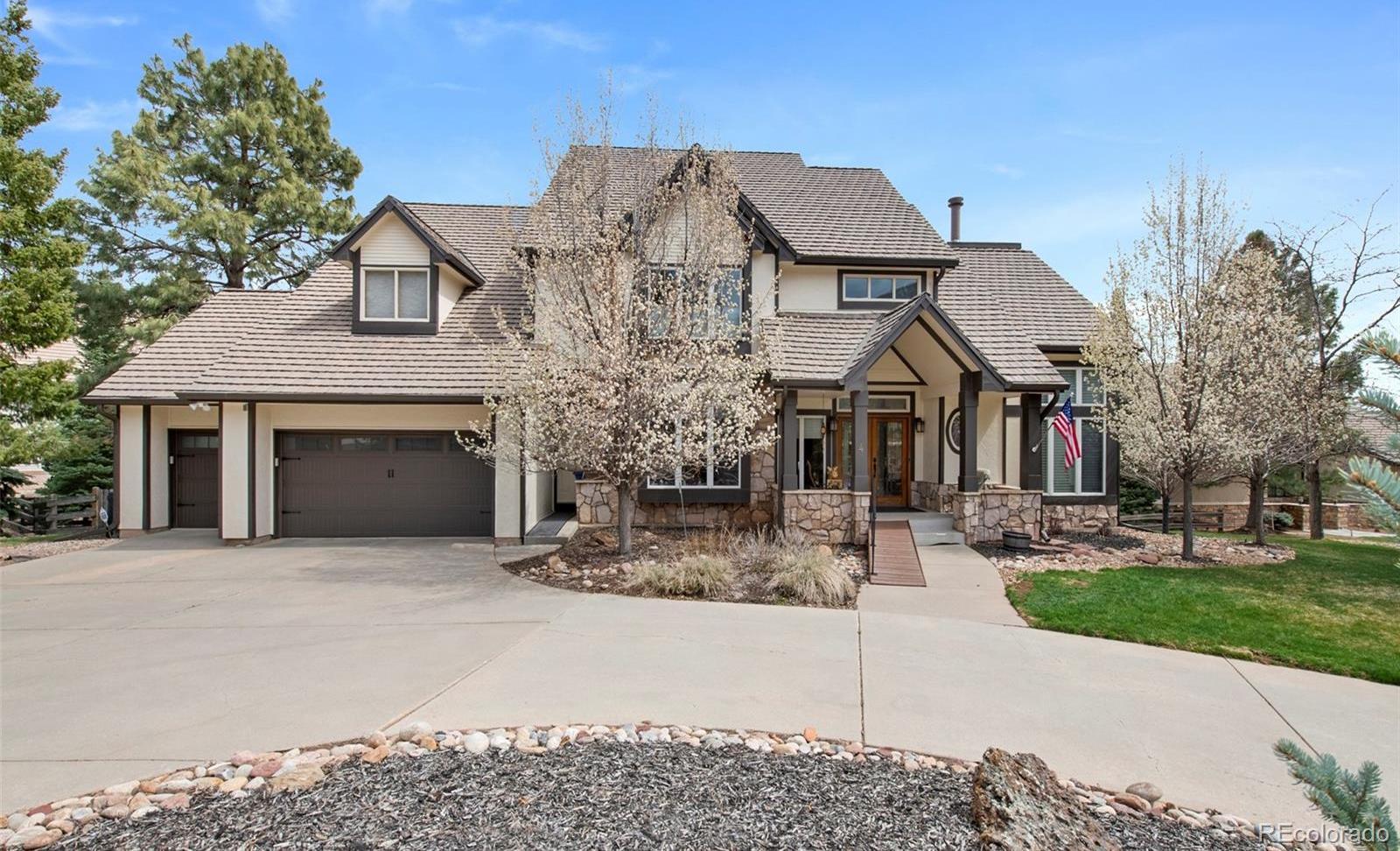 Photo one of 4 White Fir Ct Littleton CO 80127 | MLS 3230734