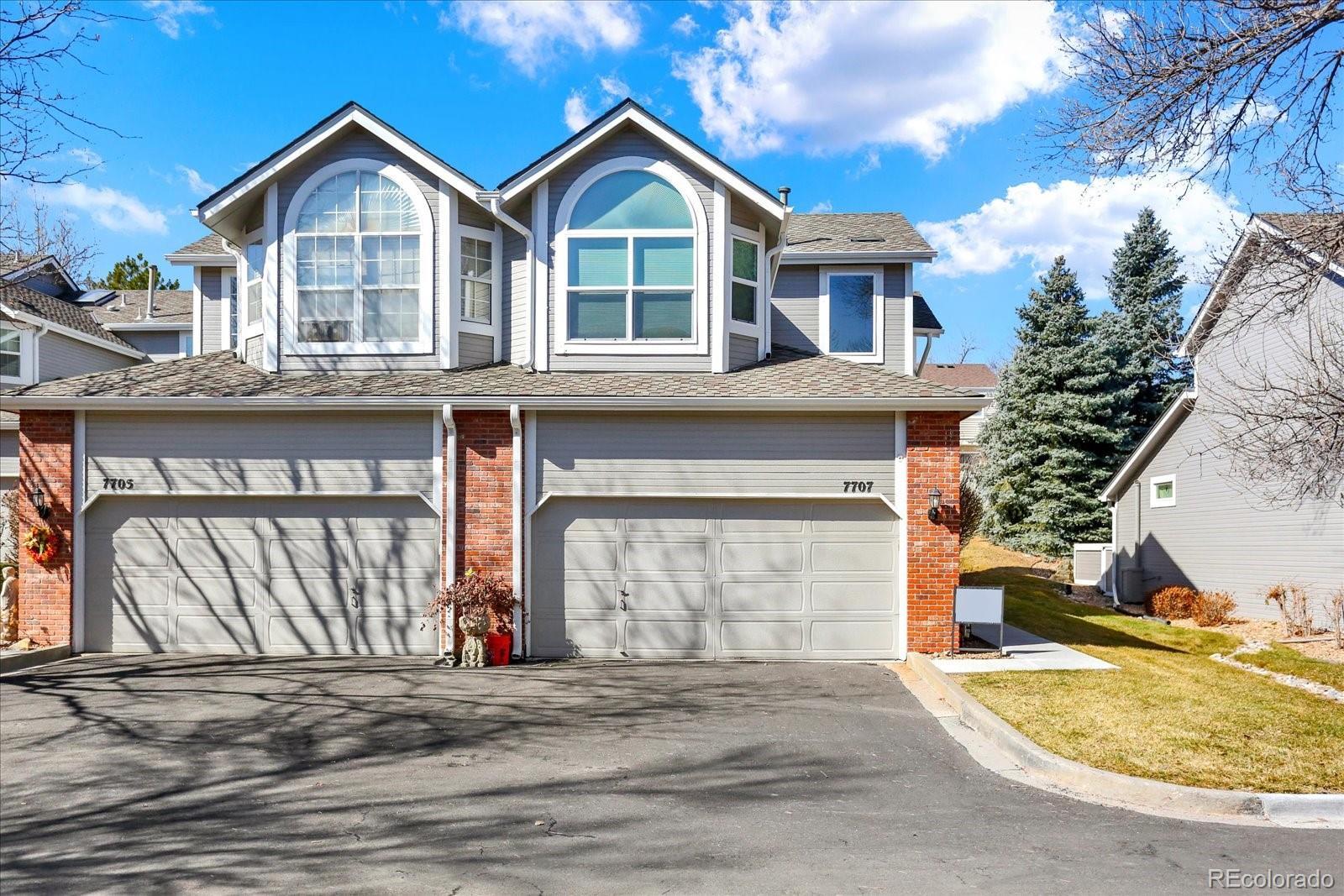 Photo one of 7707 S Monaco Cir Centennial CO 80112 | MLS 3574903