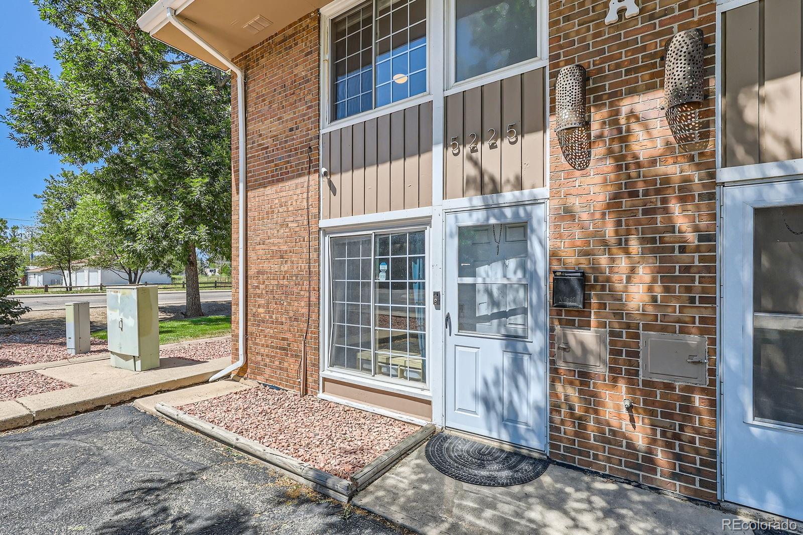 Photo one of 5225 Balsam St # 1 Arvada CO 80002 | MLS 3603672