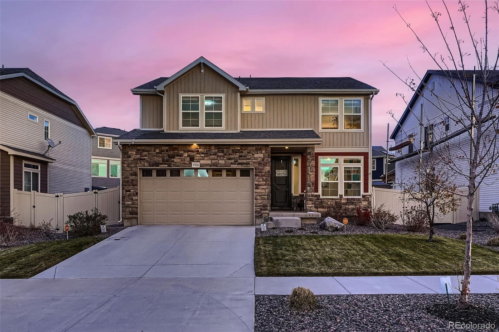 Photo one of 4526 N Quatar Ct Aurora CO 80019 | MLS 3618920