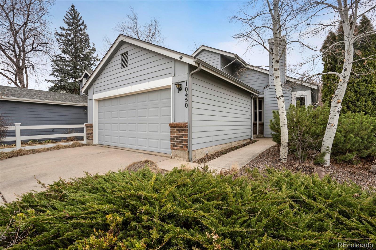 Photo one of 10450 W 81St Pl Arvada CO 80005 | MLS 3906207