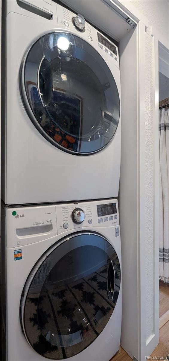 Photo #24