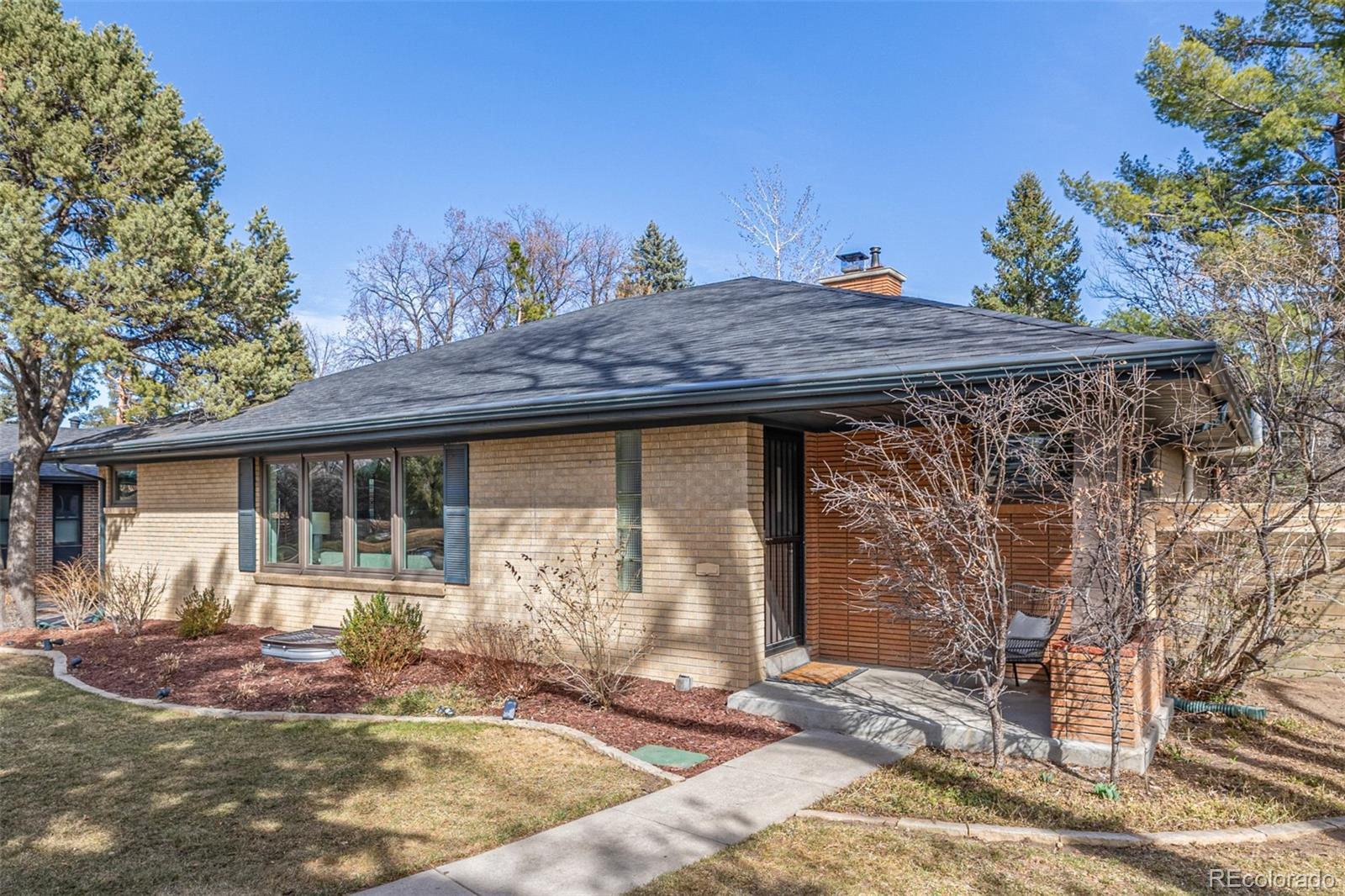 Photo one of 374 Holly St Denver CO 80220 | MLS 4073068