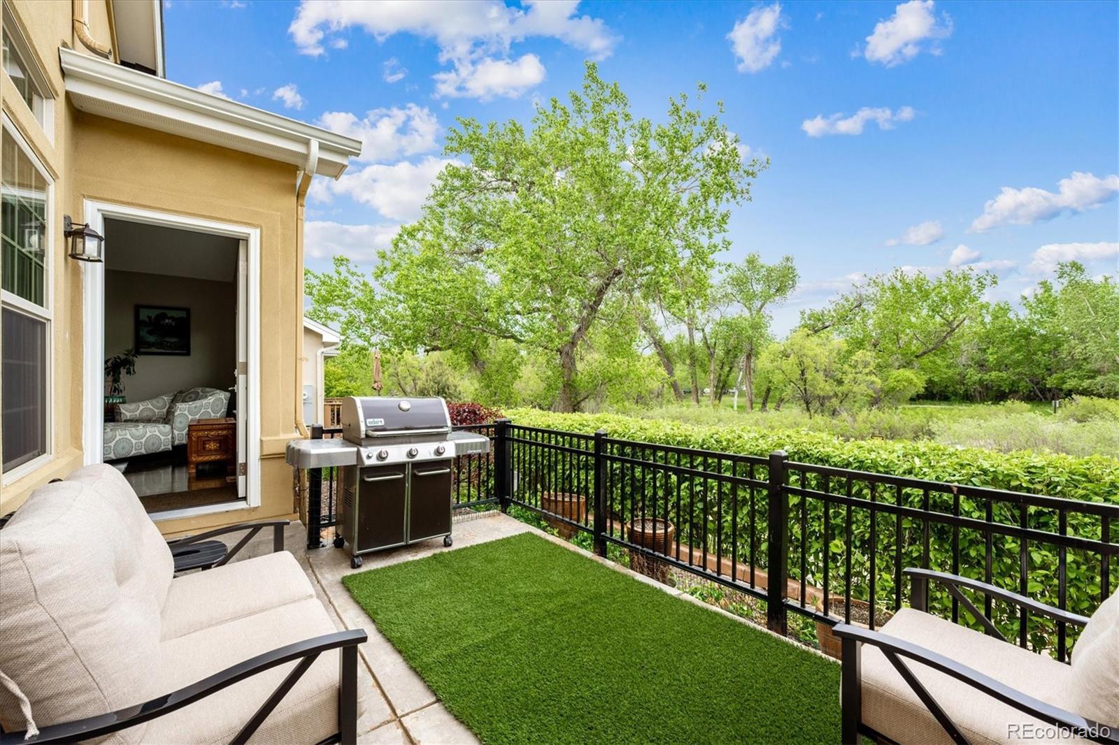 Photo one of 22391 E Plymouth Cir Aurora CO 80016 | MLS 4109725