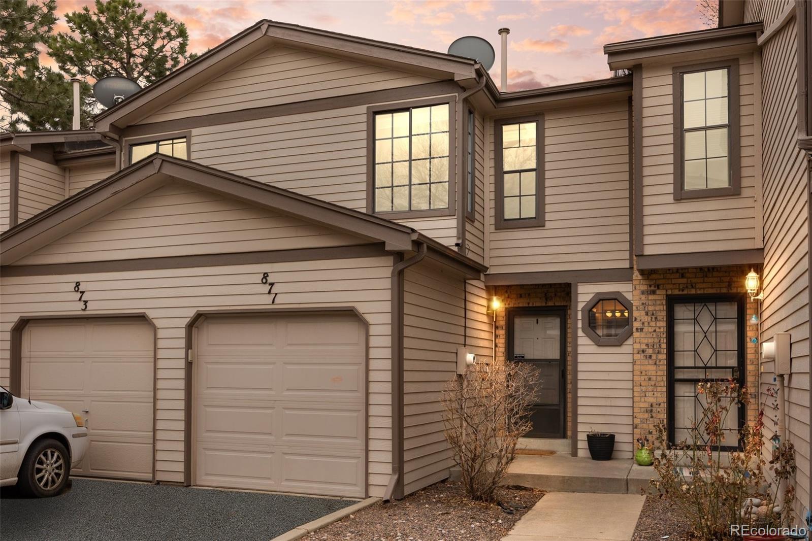Photo one of 871 S Joplin Cir Aurora CO 80017 | MLS 4316456