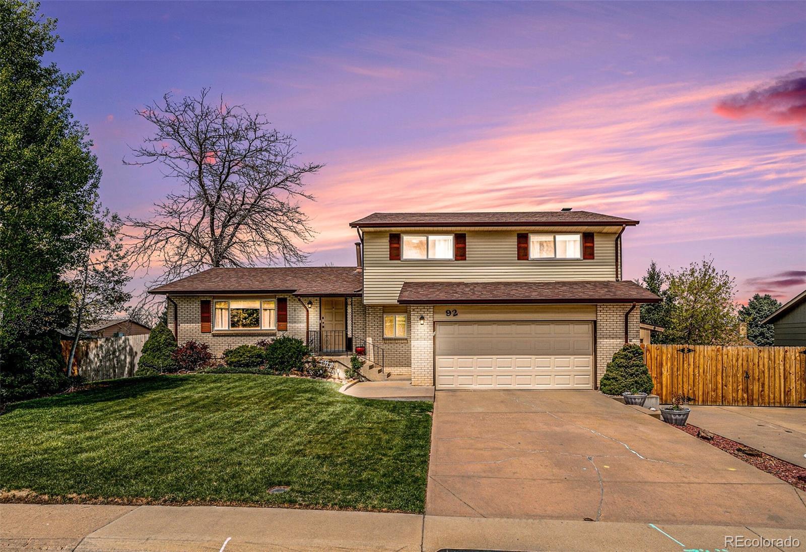 Photo one of 92 Helena Cir Littleton CO 80124 | MLS 4320445
