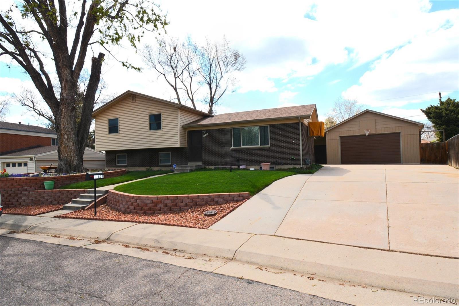 Photo one of 11823 Williams Way Northglenn CO 80233 | MLS 4399095