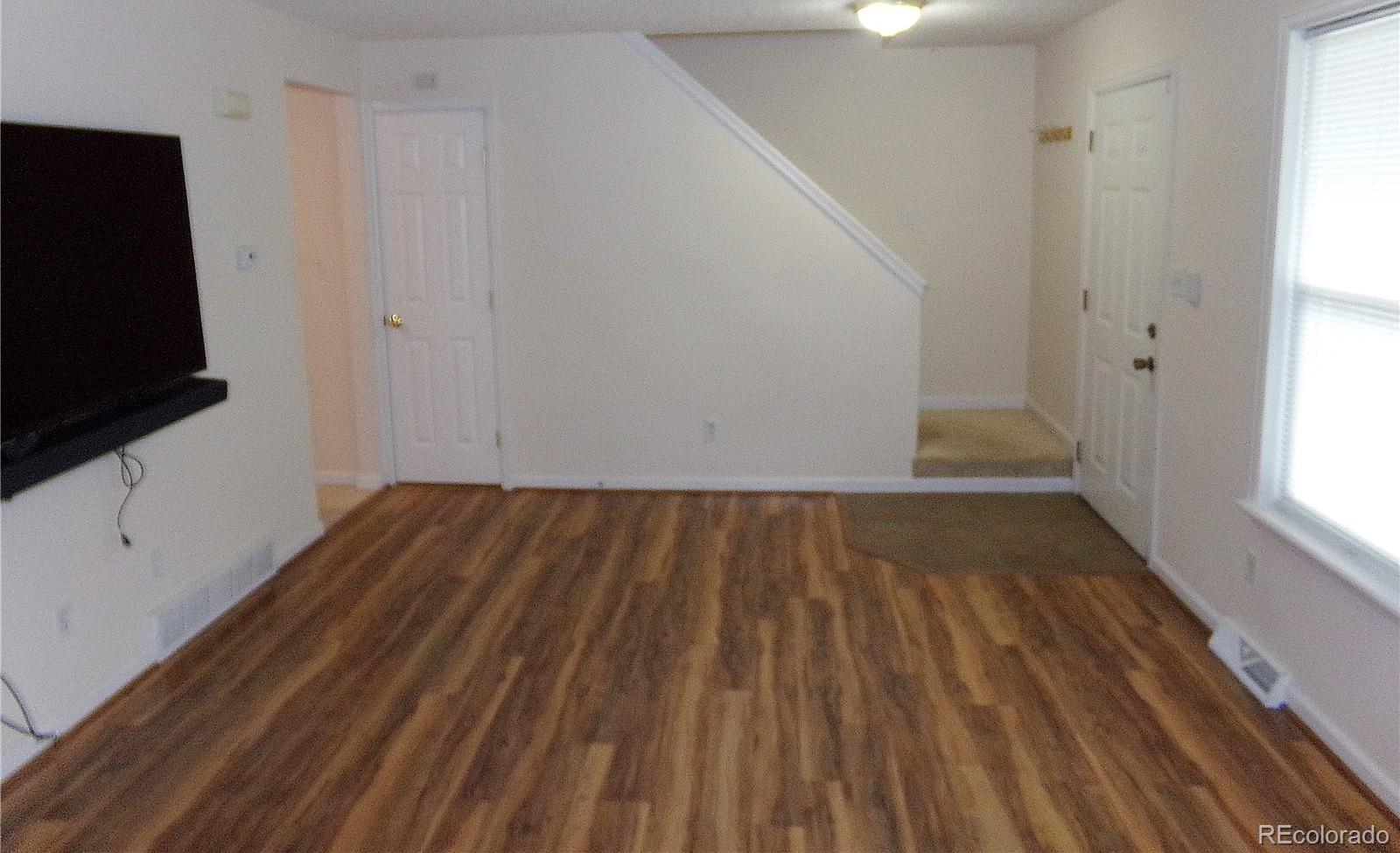 Photo #5