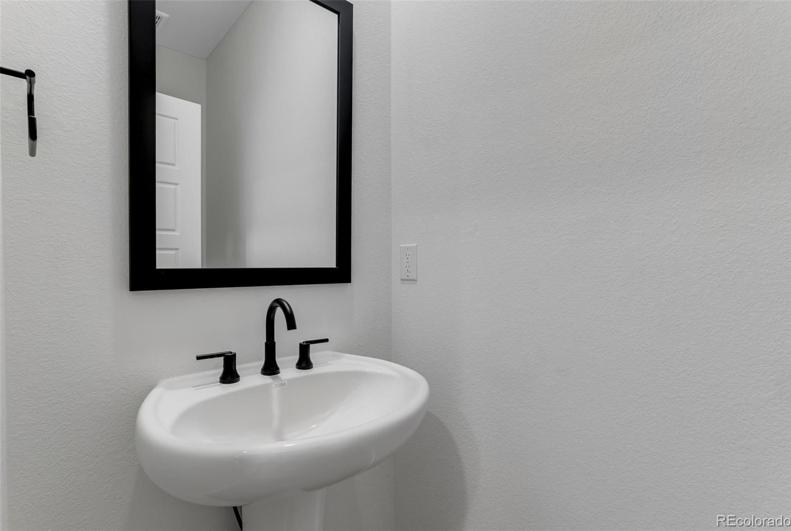 Photo #23