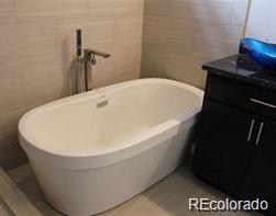 Photo #12