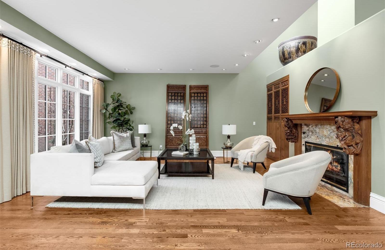Photo one of 465 Monroe St Denver CO 80206 | MLS 4966807