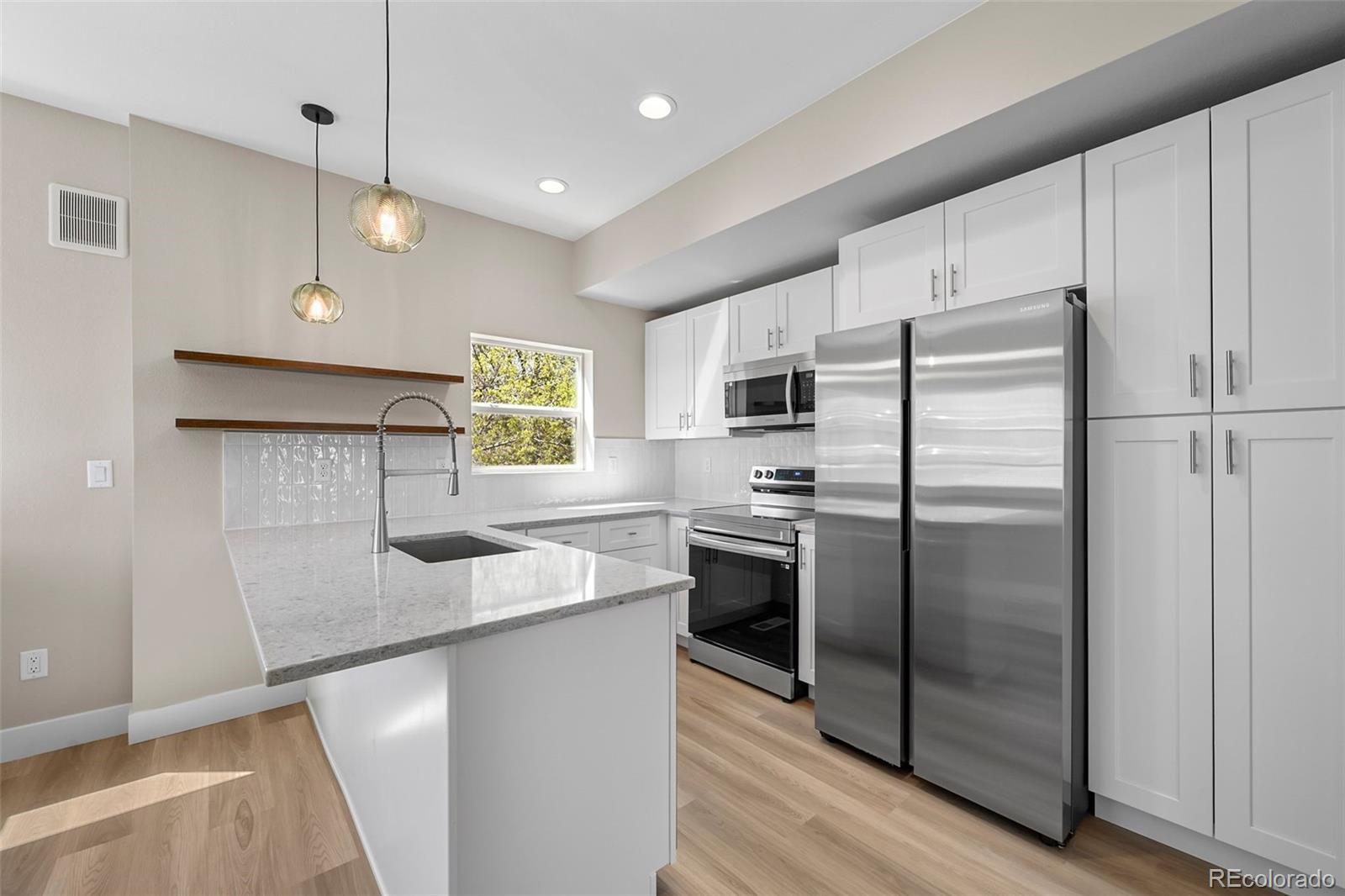 Photo one of 2140 S Ash St # 105 Denver CO 80222 | MLS 5298160