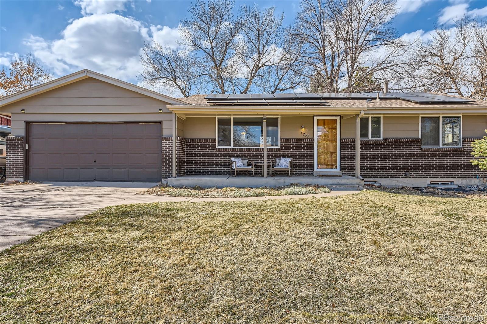 Photo one of 1255 S Hoyt St Lakewood CO 80232 | MLS 5637155