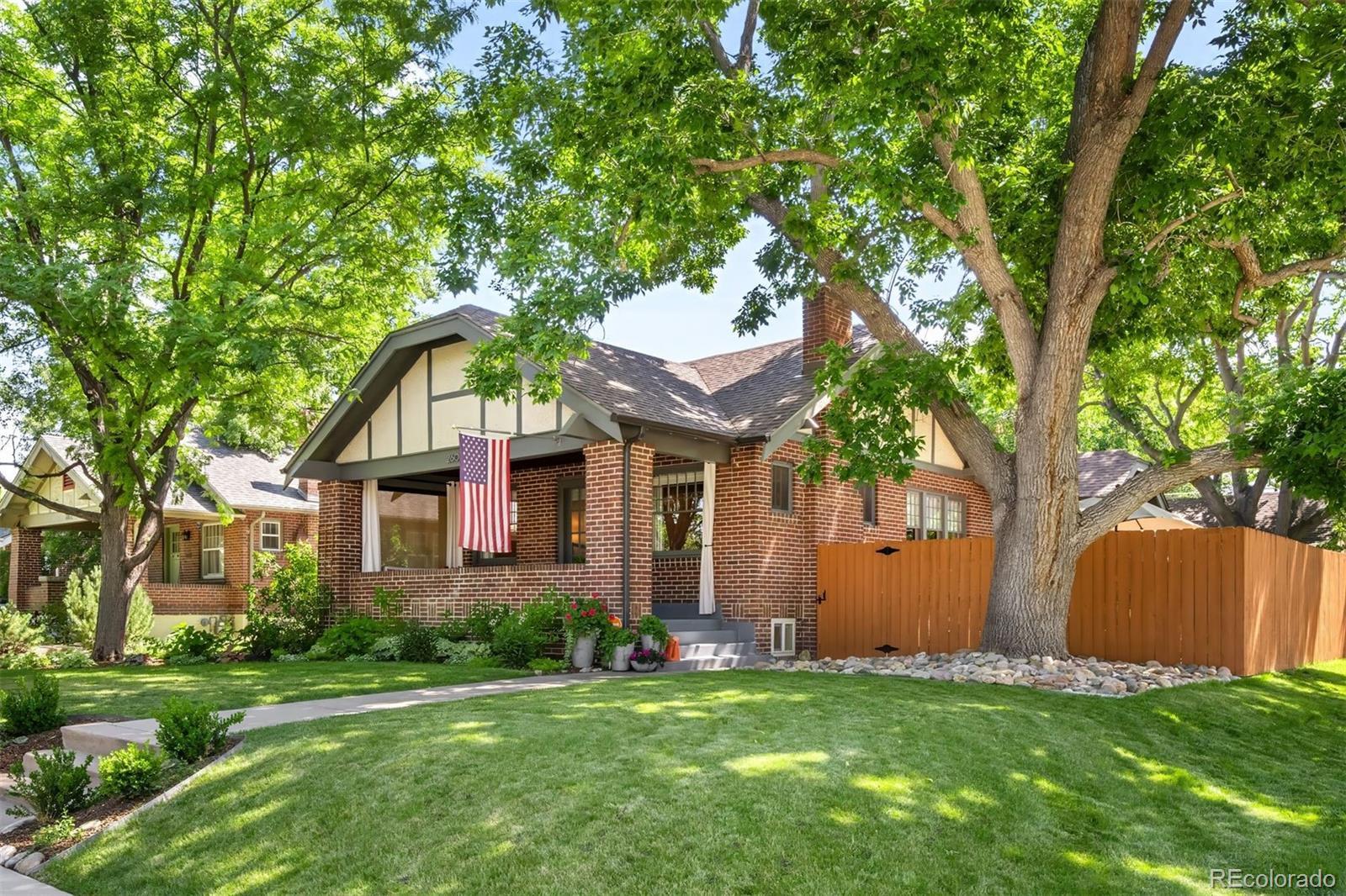 Photo one of 2604 Elm St Denver CO 80207 | MLS 5667146