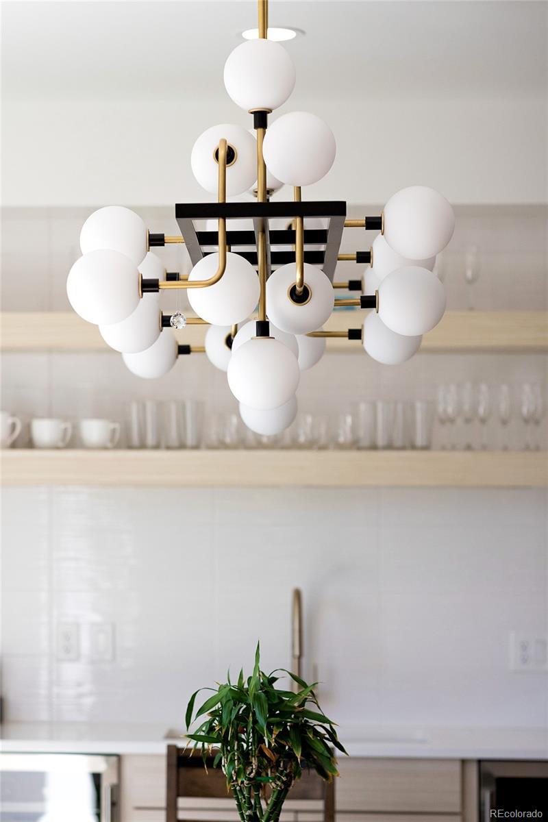Photo #12
