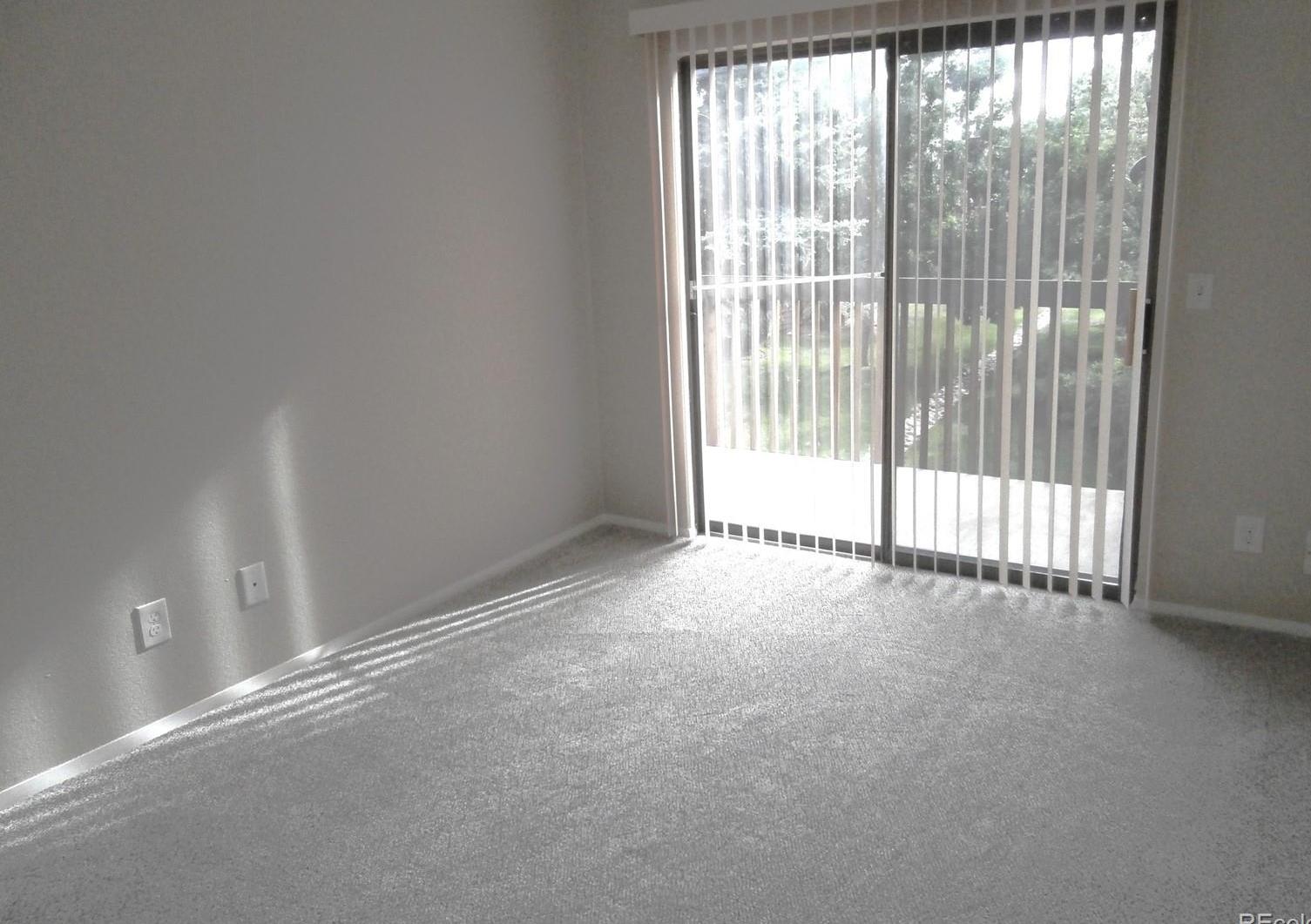 Photo #33