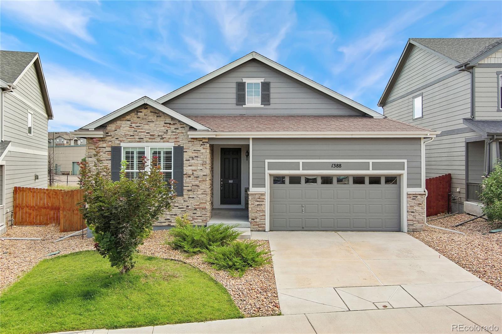 Photo one of 1388 Castle Creek Cir Castle Rock CO 80104 | MLS 5927474