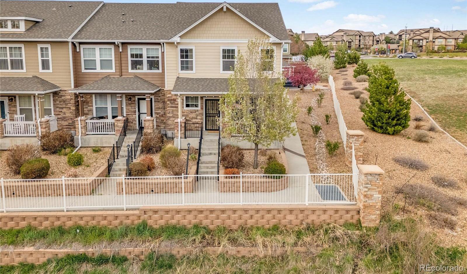 Photo one of 22898 E Ottawa Pl Aurora CO 80016 | MLS 5992361