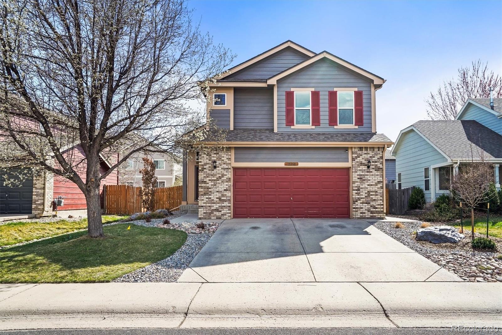 Photo one of 6190 Sparrow Ave Firestone CO 80504 | MLS 6675585