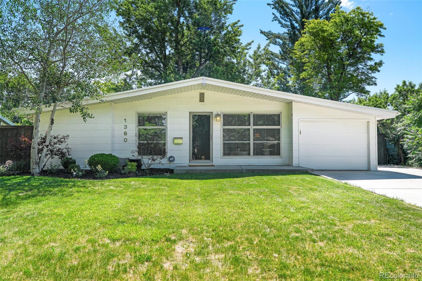 Photo one of 1360 S Hudson St Denver CO 80222 | MLS 7268127