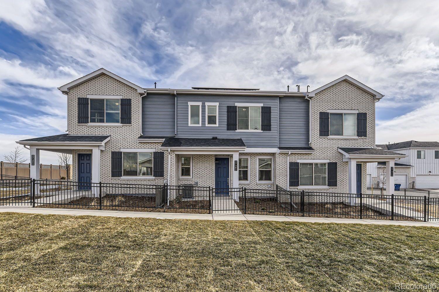 Photo one of 27482 E 1St Ave Aurora CO 80018 | MLS 7619756