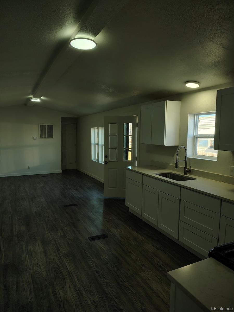 Photo #4