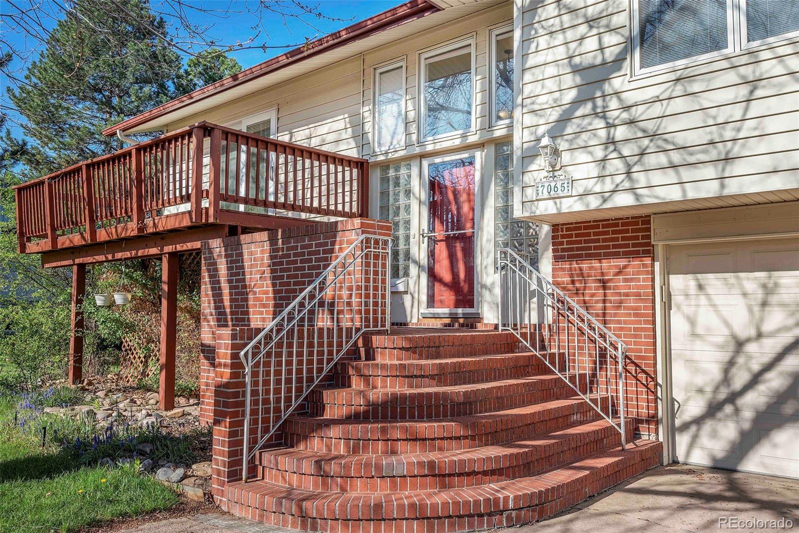Photo one of 7065 S Willow St Centennial CO 80112 | MLS 7792689