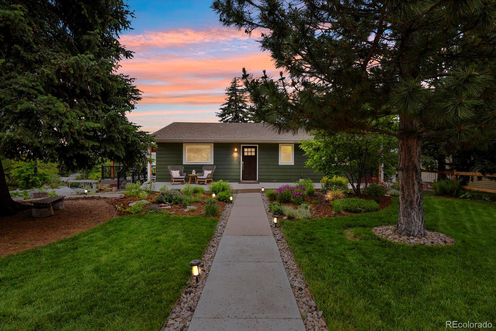 Photo one of 403 Anderson St Castle Rock CO 80104 | MLS 7972757