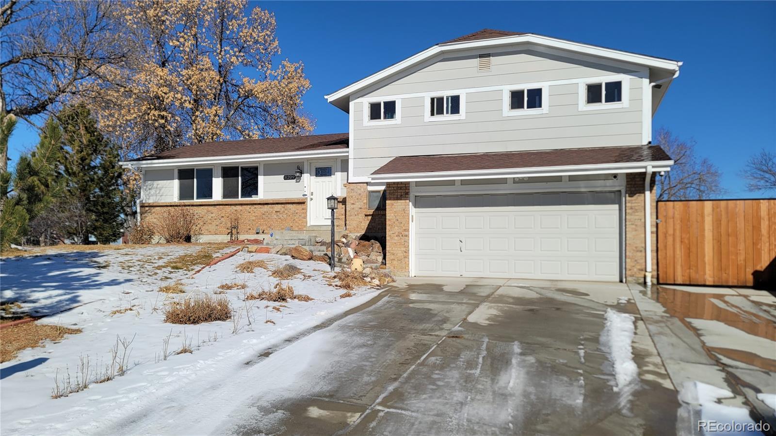 Photo one of 8209 Balsam Way Arvada CO 80005 | MLS 8235996