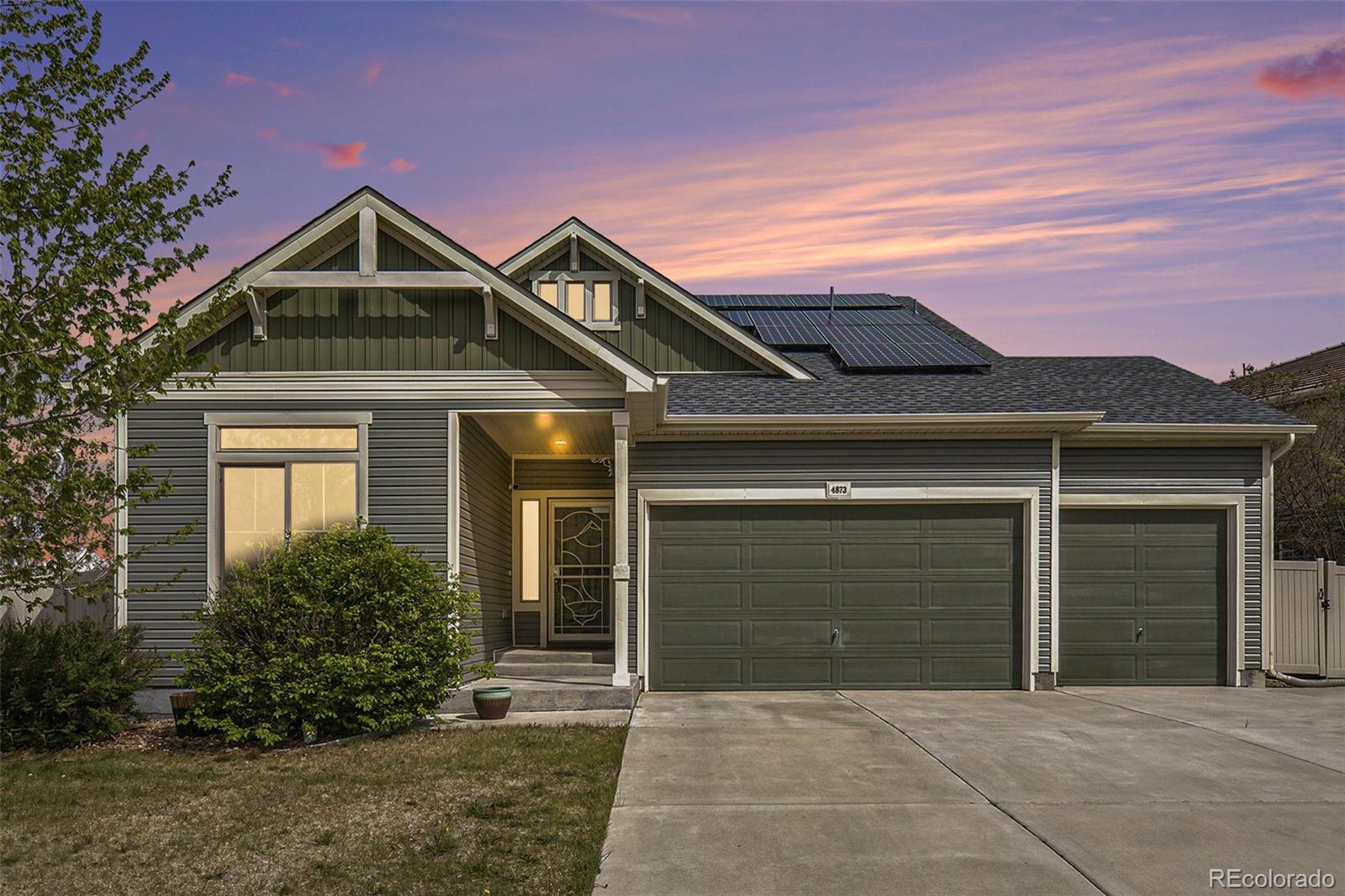 Photo one of 4873 Cathay Ct Denver CO 80249 | MLS 8304040