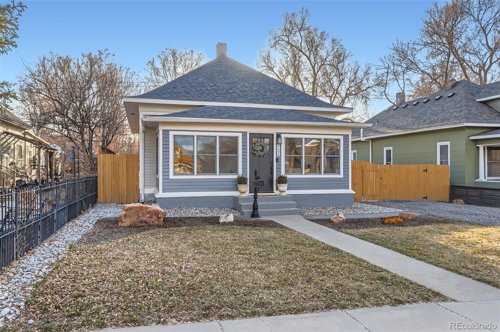 Photo one of 722 Kimbark St Longmont CO 80501 | MLS 8564913