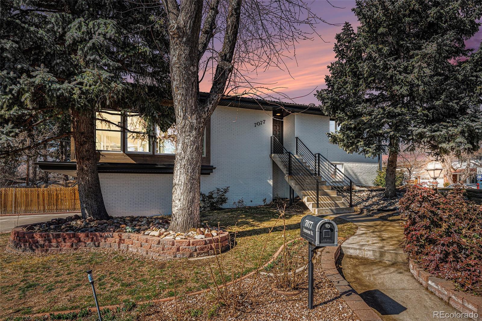 Photo one of 7077 Ammons St Arvada CO 80004 | MLS 9123756