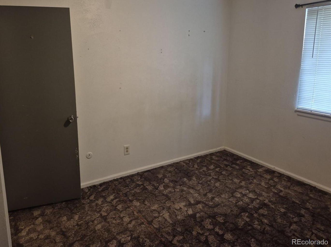 Photo #27