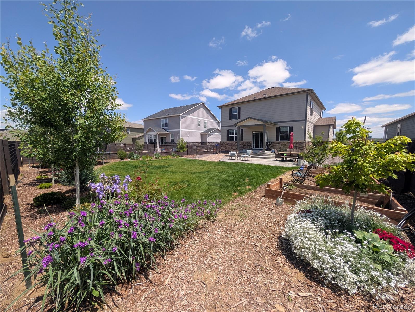 Photo one of 9 N Waterloo St Aurora CO 80018 | MLS 9622667