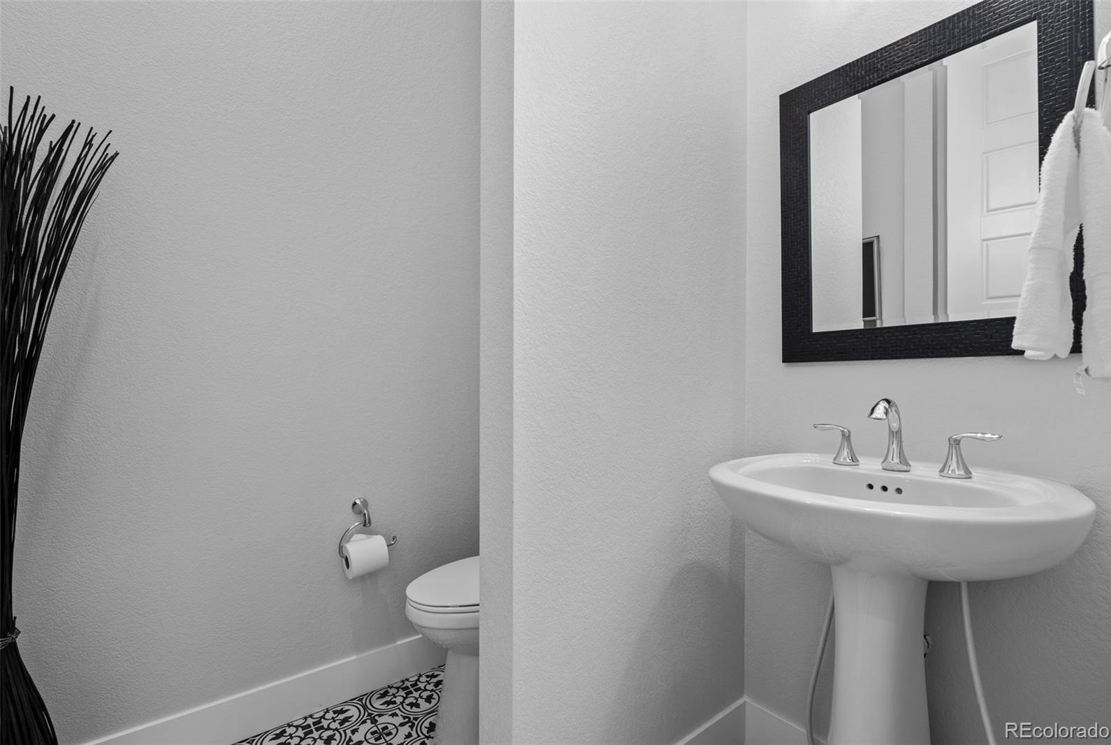 Photo #25