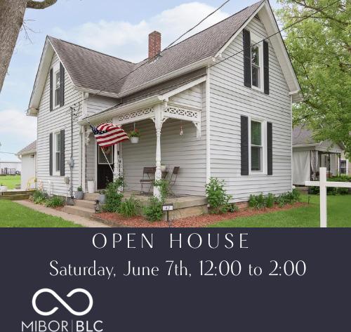 Photo one of 47 Meadow Dr New Palestine IN 46163 | MLS 21991861
