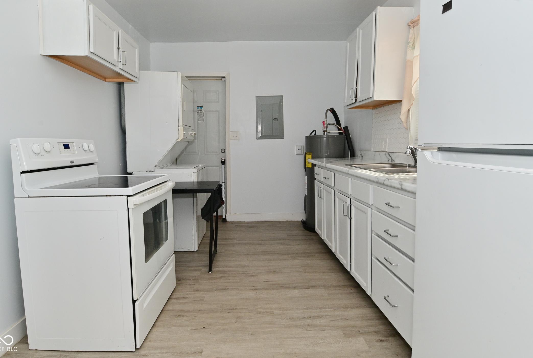 Photo #13