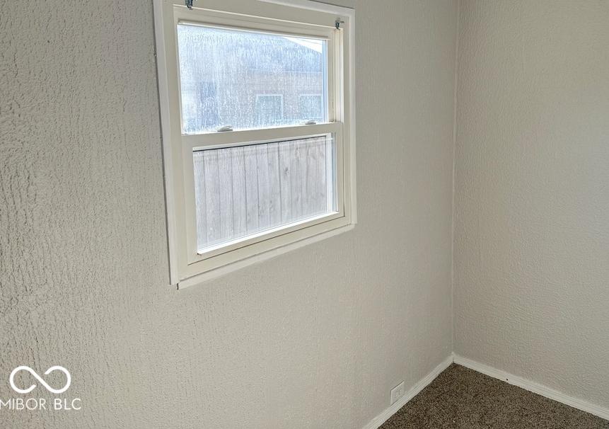 Photo #24
